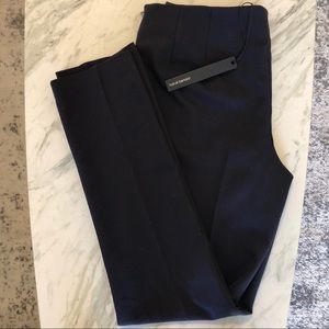 NWT Harvé Bernard Navy Cropped Slacks